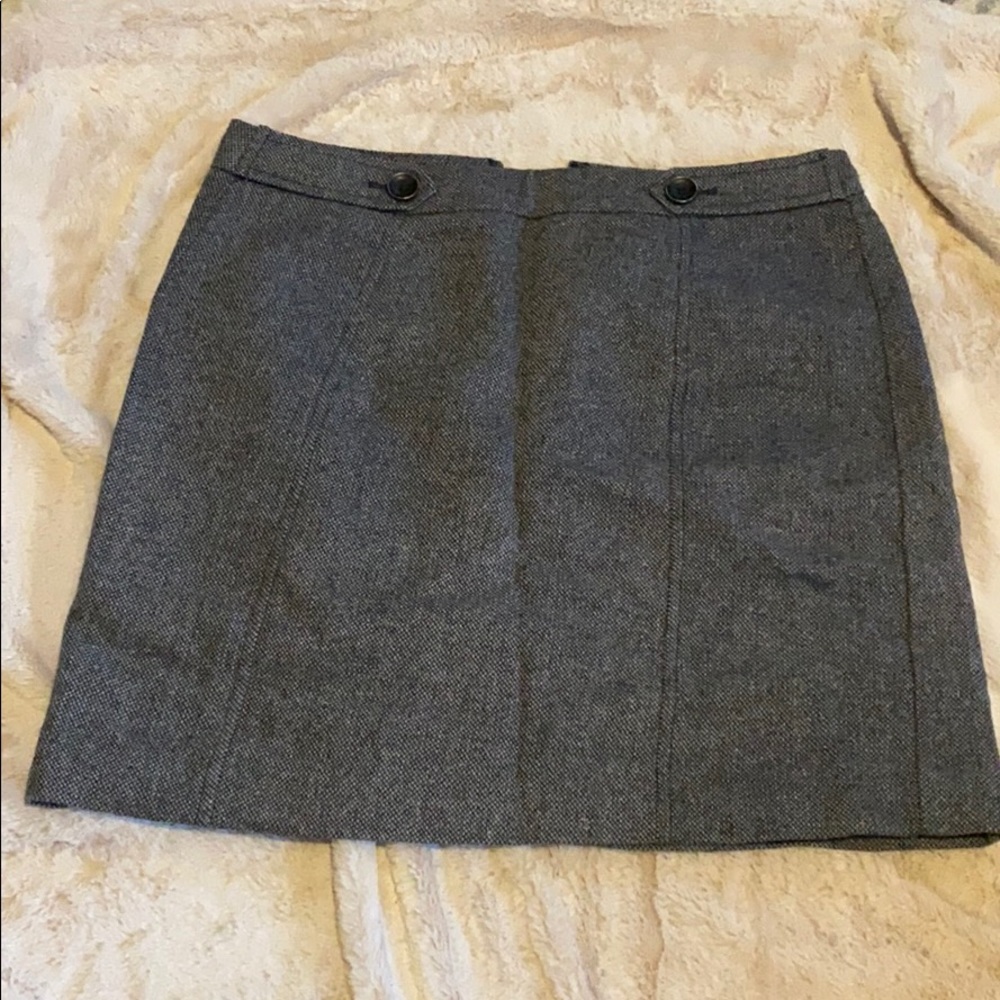 Gray and white mini skirt
